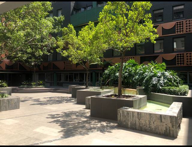 61M² RETAIL TO LET IN ROSEBANK